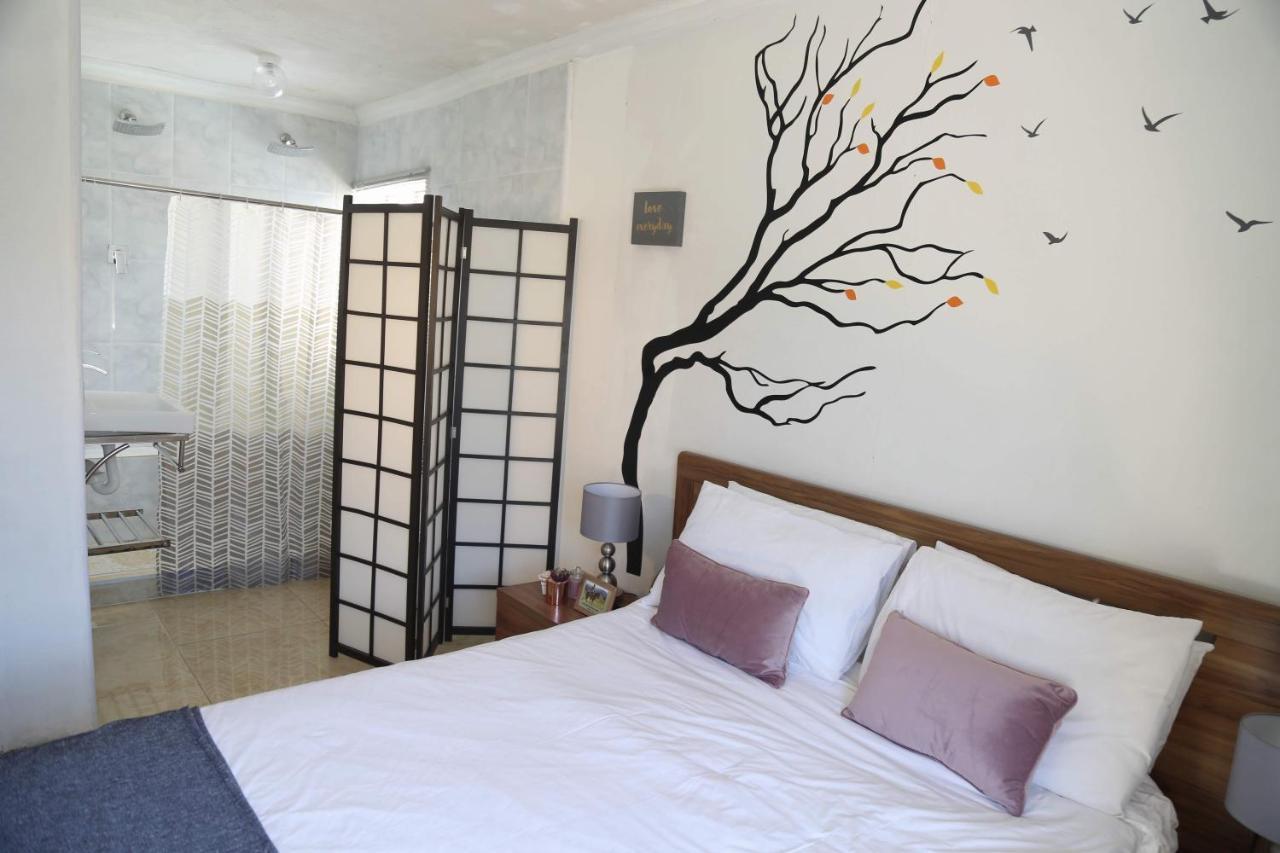 Denver Echo Exec. Guest House Maseru Esterno foto