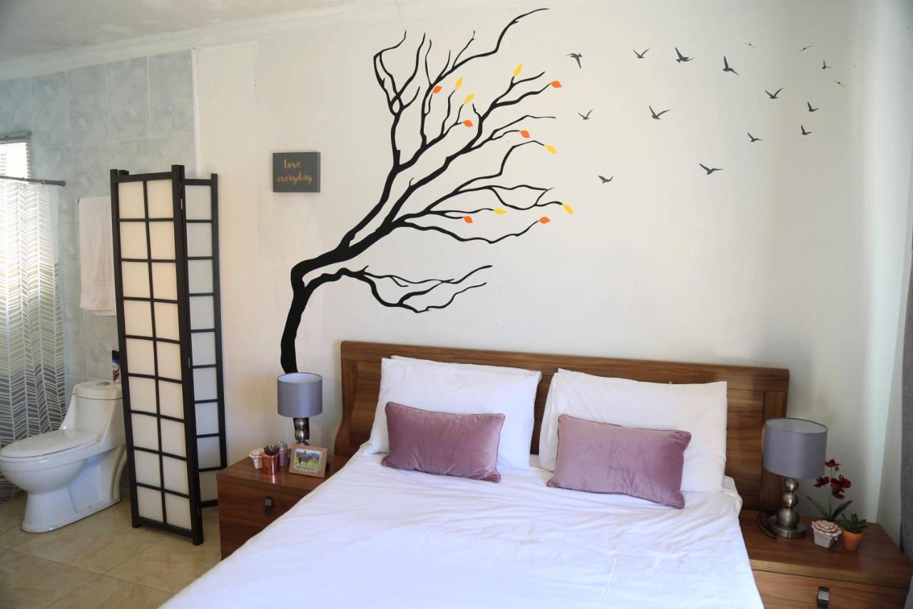 Denver Echo Exec. Guest House Maseru Esterno foto